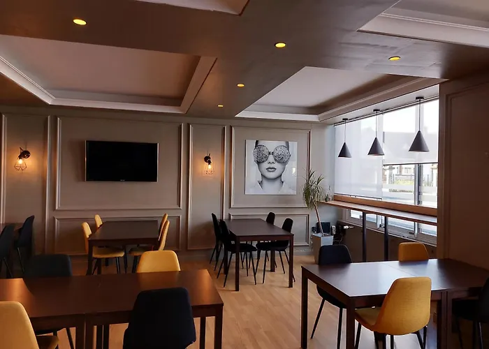 Hotel l\'Europe - Cholet Gare